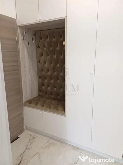 Apartament cu 3 camere decomandat în Chișoda