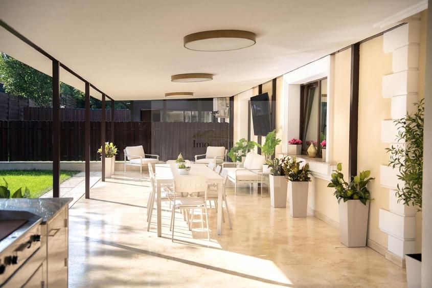 Duplex cu 5 camere cu Piscina în Borhanci