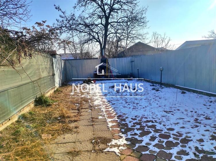 Spatiu comercial si teren intravilan 500 mp, Barlad, str Republicii - 9