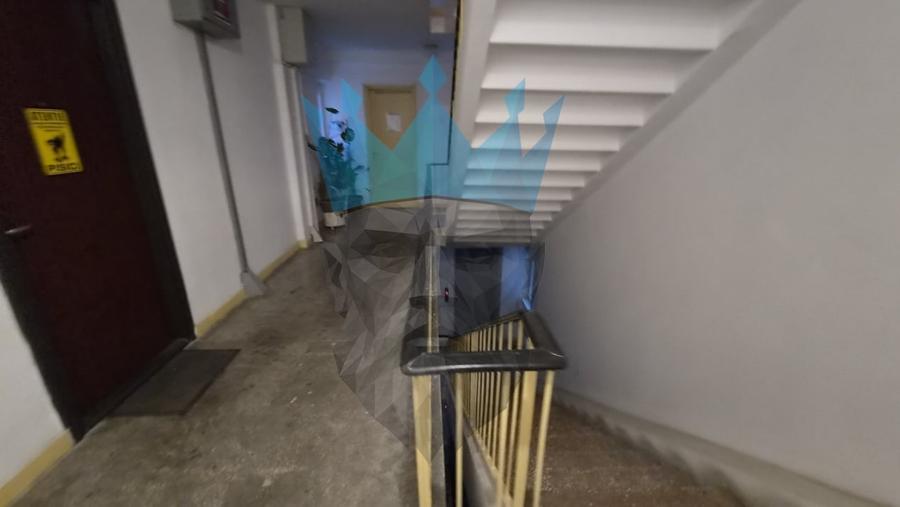 Apartament cu 2 camere decomandat, mobilat în Romană