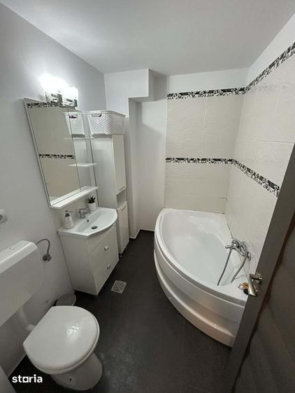 Apartament cu 3 camere decomandat în Nord
