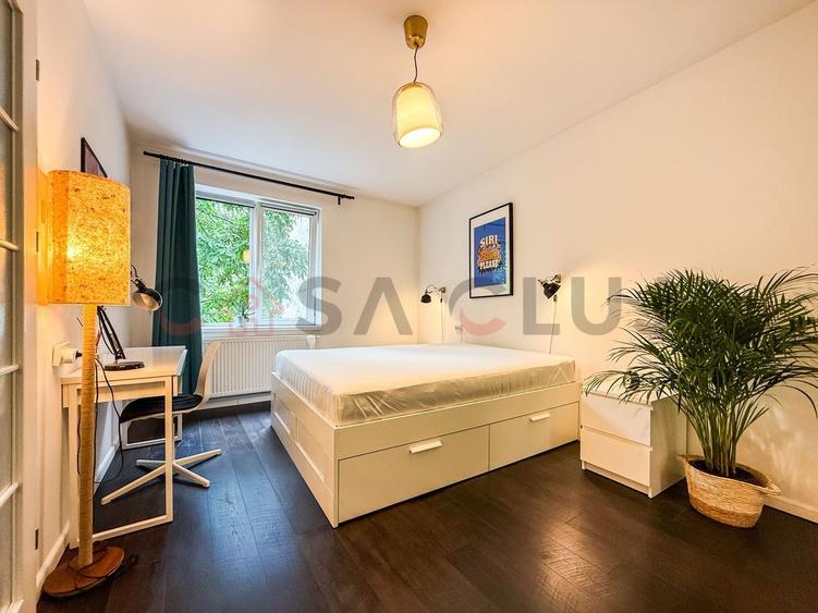Apartament cu 3 camere semidecomandat, mobilat în Central