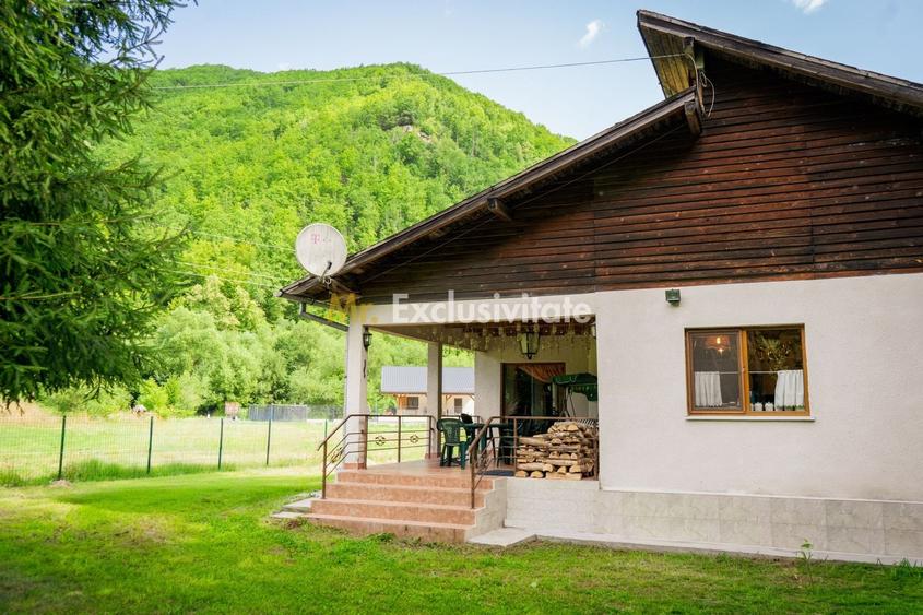 Casă individuală cu 4 camere cu Canalizare în Someșu Rece