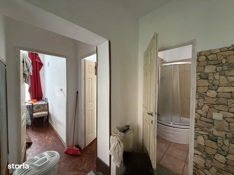 Casă cu 2 camere în Gruia