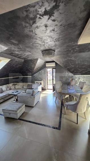 Apartament cu 3 camere decomandat, mobilat în Est