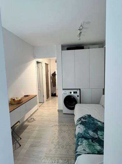 Apartament cu 2 camere decomandat în Nicolina