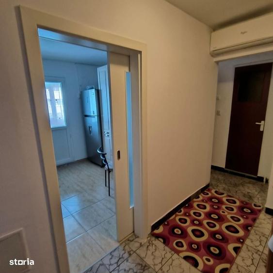 Apartament cu 2 camere decomandat în Drumul Taberei