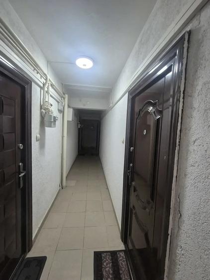 Garsonieră decomandată în Ferentari