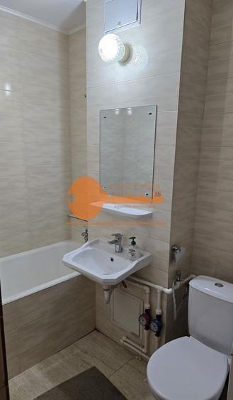 Garsonieră decomandată în Virtuții
