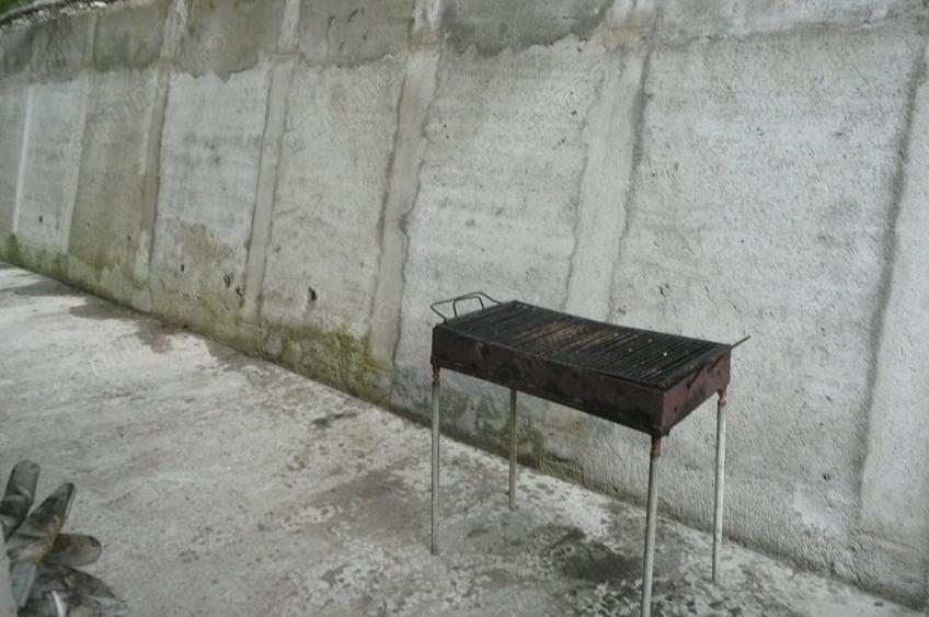 Casă cu 6 camere în Clăbucet