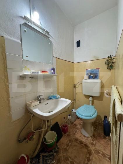 Apartament cu 3 camere decomandat, mobilat în Mărgeanului
