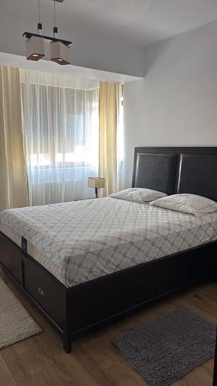 Apartament cu 3 camere decomandat, mobilat în Stadion