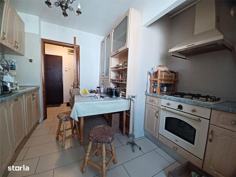 Apartament cu 2 camere decomandat, mobilat în Drumul Taberei — fotografia 3