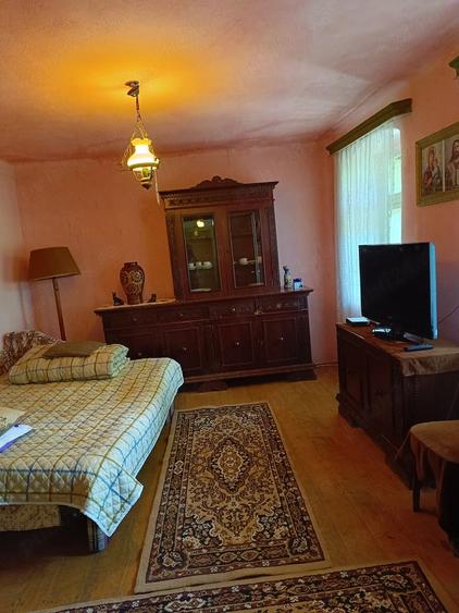 Casă cu 3 camere cu Teren 700 Mp în Exterior Vest