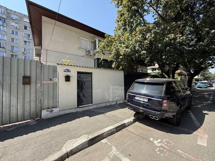 Apartament cu 2 camere decomandat în Rahova