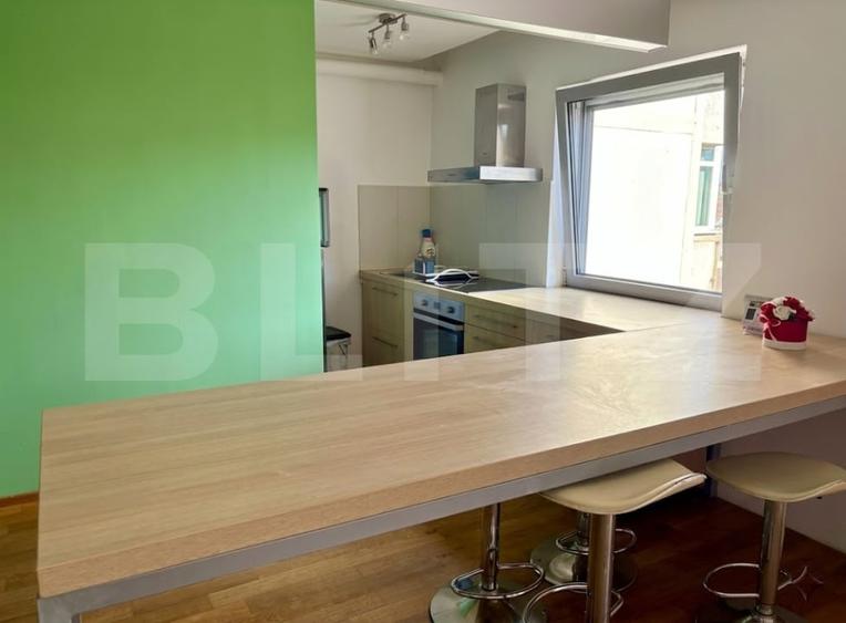 Apartament cu 2 camere decomandat, mobilat în Bucovina