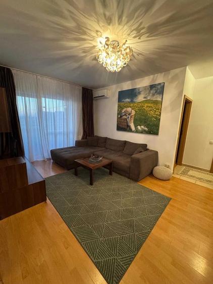 Apartament cu 2 camere semidecomandat în 1 Decembrie 1918