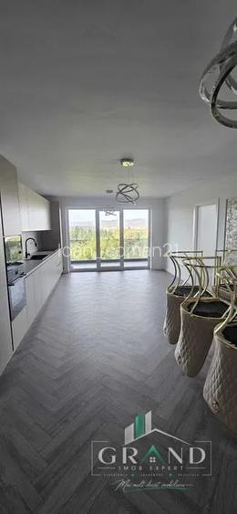 Apartament 3 Camere | 65 MP | Terasa | Parcare | Sopor