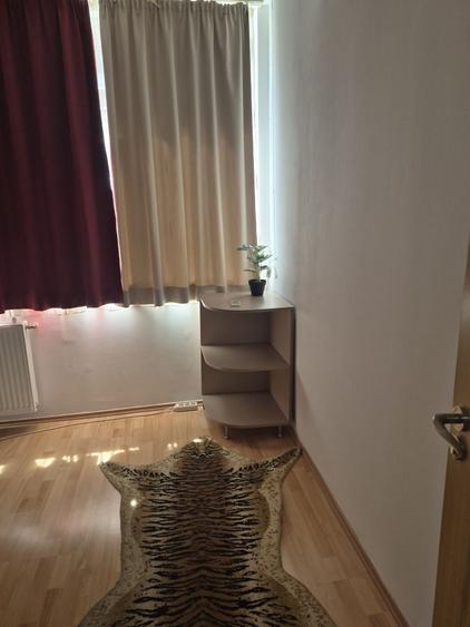 Apartament cu 2 camere semidecomandat în Puranii de Sus