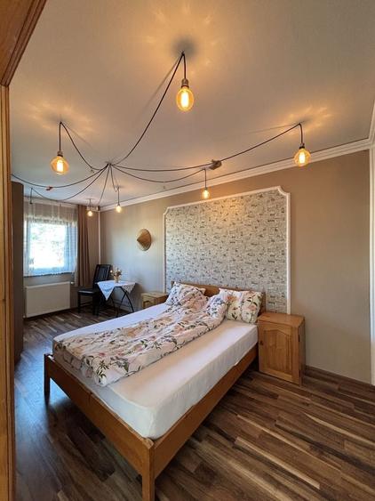 Casă cu 3 camere cu Teren 200 Mp în Central