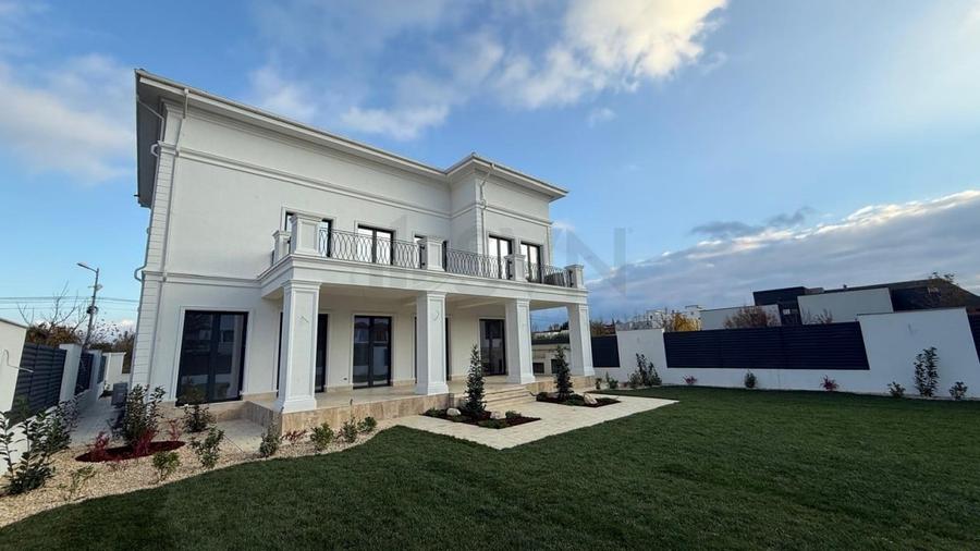 Casă individuală cu 12 camere cu Canalizare în Pipera