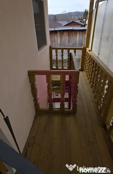Casă cu 3 camere cu Teren 340 Mp în Poiana