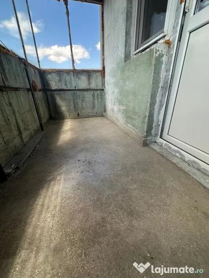 Apartament cu 2 camere decomandat în Radu Negru
