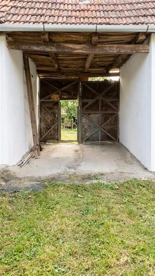 Casă cu 2 camere cu Teren 1742 Mp în Husasău de Tinca