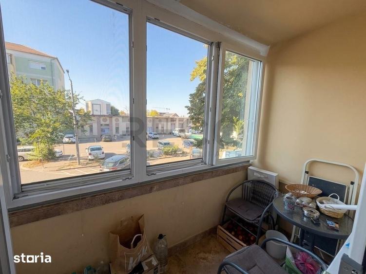 Apartament cu 3 camere în Sânmartin