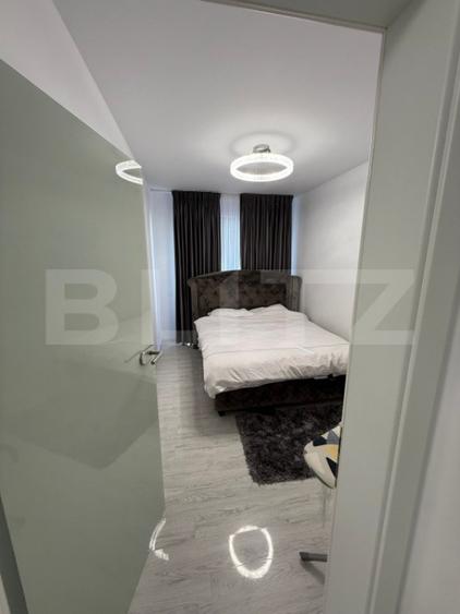 Apartament cu 3 camere semidecomandat, mobilat în Florești — fotografia 1