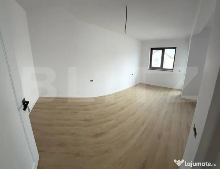 Casă cu 4 camere cu Teren 250 Mp în Uzina 2
