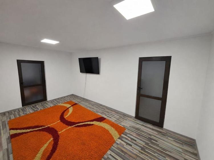Spațiu comercial, de 64 mp, în Central