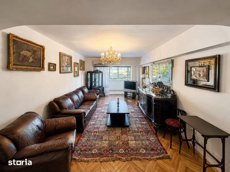 Apartament cu 4 camere decomandat în Centrul Civic