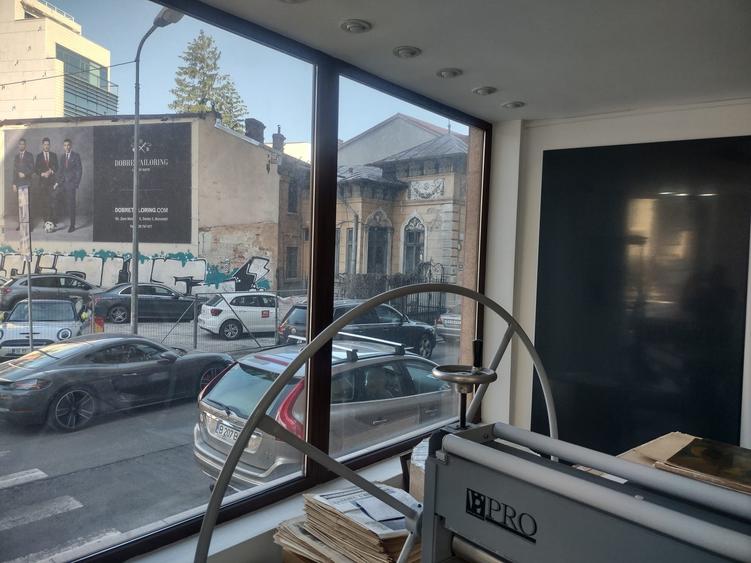 SPATIU COMERCIAL IDEAL PENTRU INVESTITIE ZONA CENTRALA Maria Rosetti - Dacia - 7