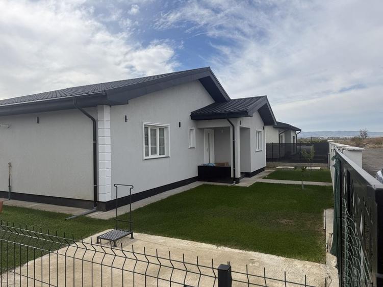 Casă cu 4 camere în Central