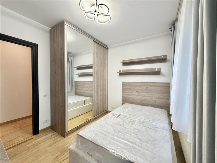 Apartament cu 3 camere decomandat, mobilat în Herăstrău