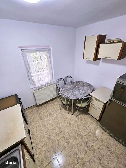 Apartament cu 2 camere decomandat în Micro 17