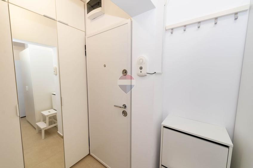 Garsonieră decomandată, mobilată în Lujerului