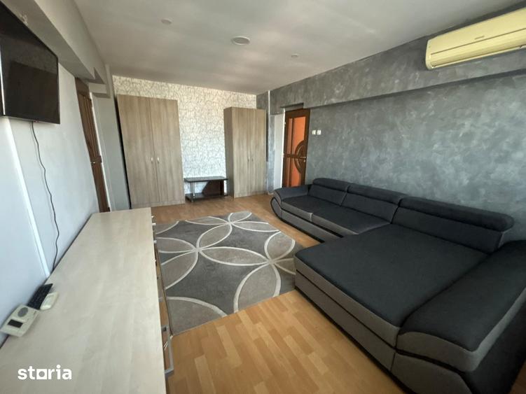 Apartament cu 2 camere semidecomandat în Unirii Sud