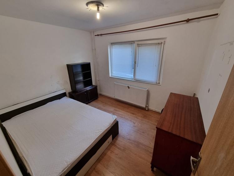 Apartament 3 camere zona Inel 2 - 2