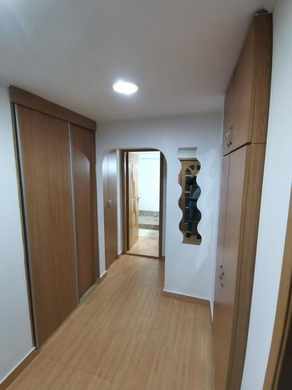Apartament cu 2 camere decomandat în Exterior Vest
