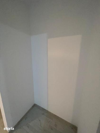 Apartament cu 3 camere în Tomești