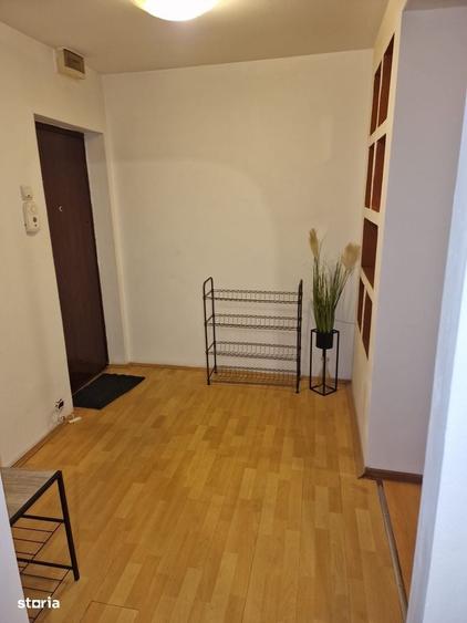 Apartament cu 2 camere semidecomandat în Ultracentral