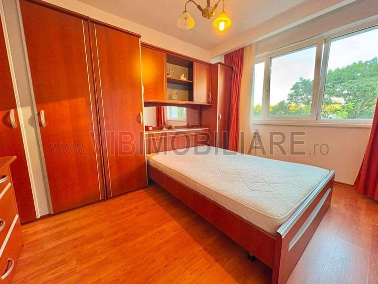 Apartament cu 2 camere decomandat în Pajura