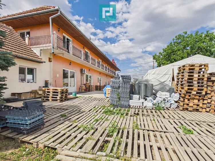 Casă cu 9 camere cu Teren 1579 Mp în Nojorid