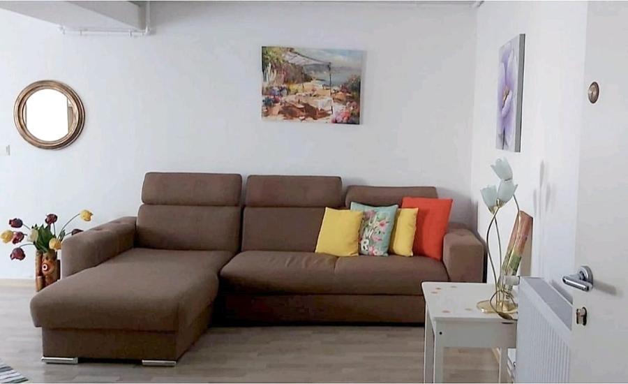 Apartament cu 5 camere semidecomandat în Centrul Istoric