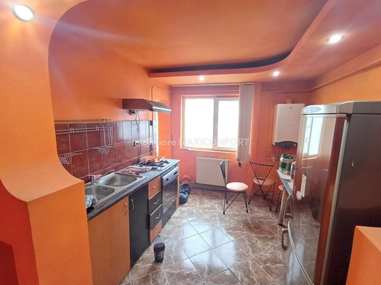 Apartament cu 3 camere în Dorobanți