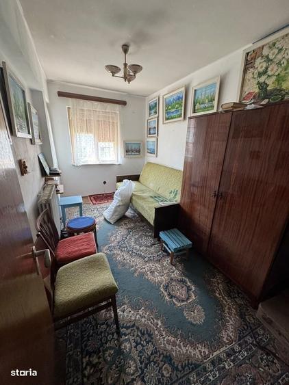 Apartament cu 3 camere semidecomandat în Ultracentral
