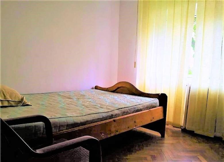 Apartament cu 3 camere, confort I, finisat si mobilat, cu 2 bai, zona Campului - 3