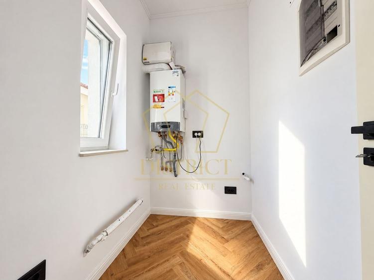 Duplex cu 4 camere cu Canalizare în Dumbrăvița